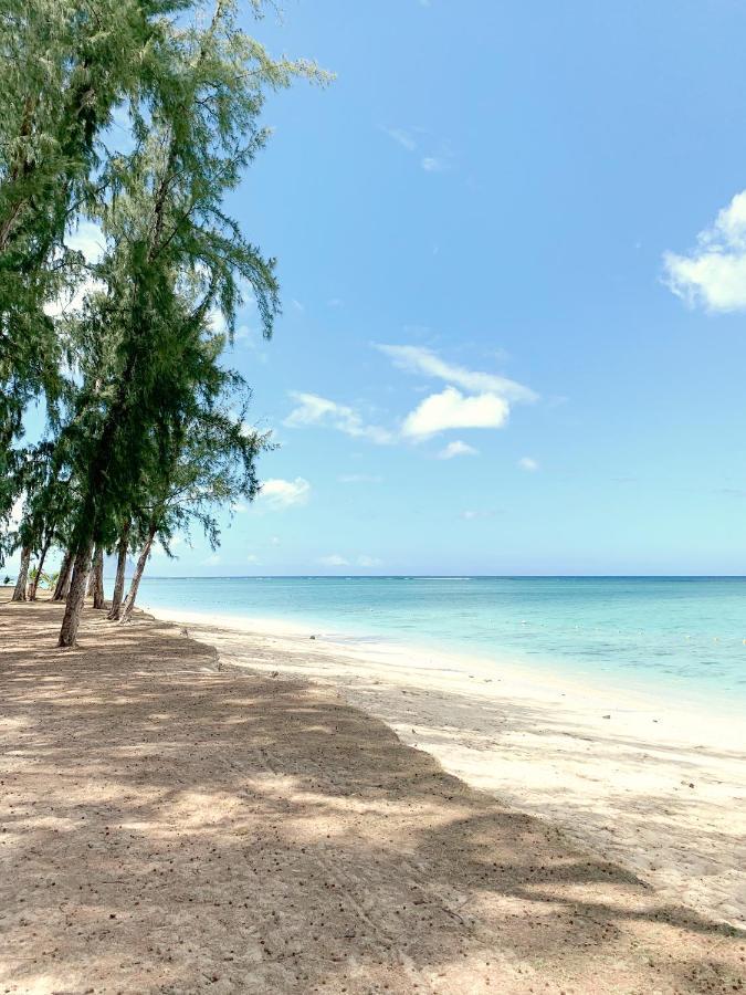 Lovely Beachfront Boutique Apartment Flic-en-Flacq Exterior foto